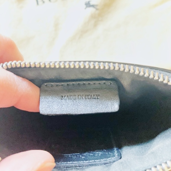 Authentic BURBERRY clutch wallet - Picture 6 of 8